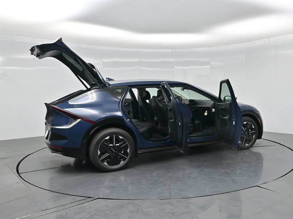 New 2025 Kia EV6 Wind SUV