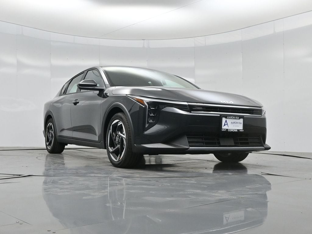 New 2026 Kia K4 EX Sedan