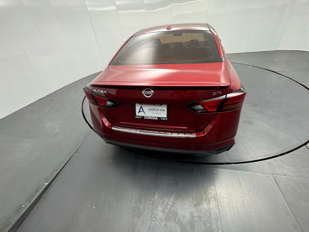 2019 Nissan Altima 2.5 SR photo 4