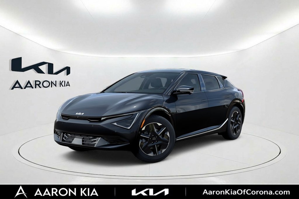 2026 Kia EV6 Wind SUV