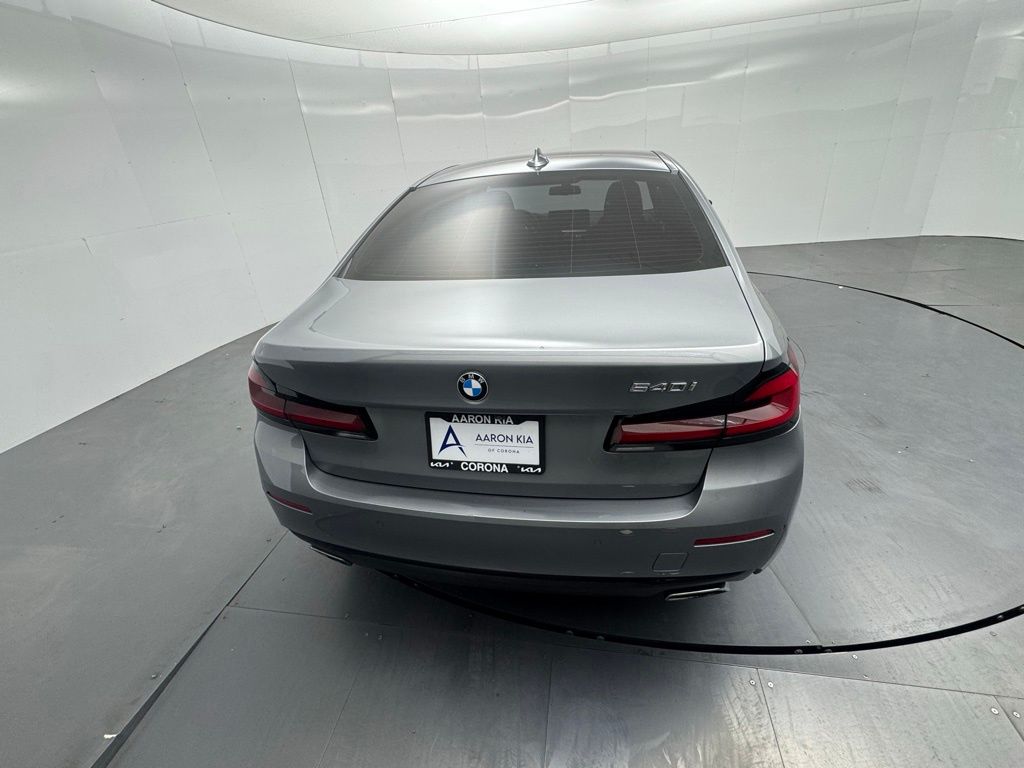 2023 BMW 540i photo 4