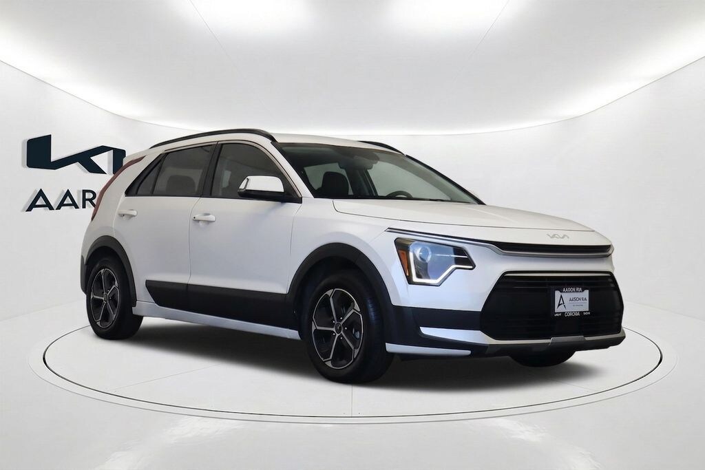 Certified 2023 Kia Niro EX SUV