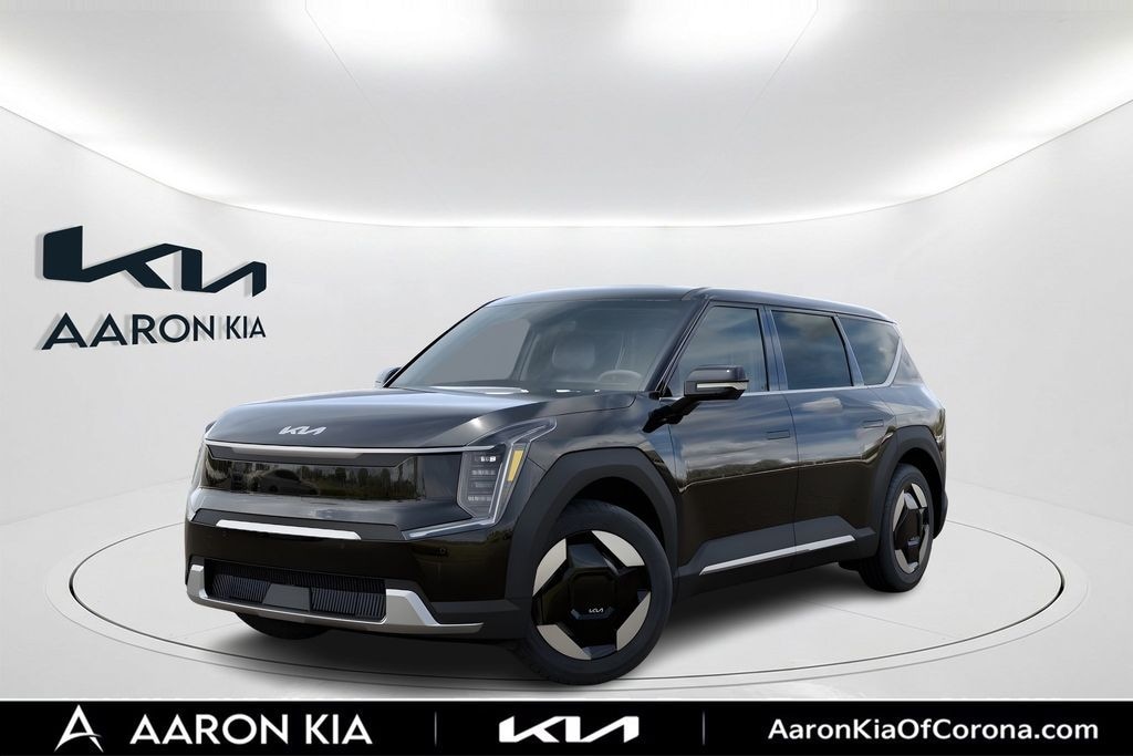 New 2026 Kia EV9 Light Long Range SUV