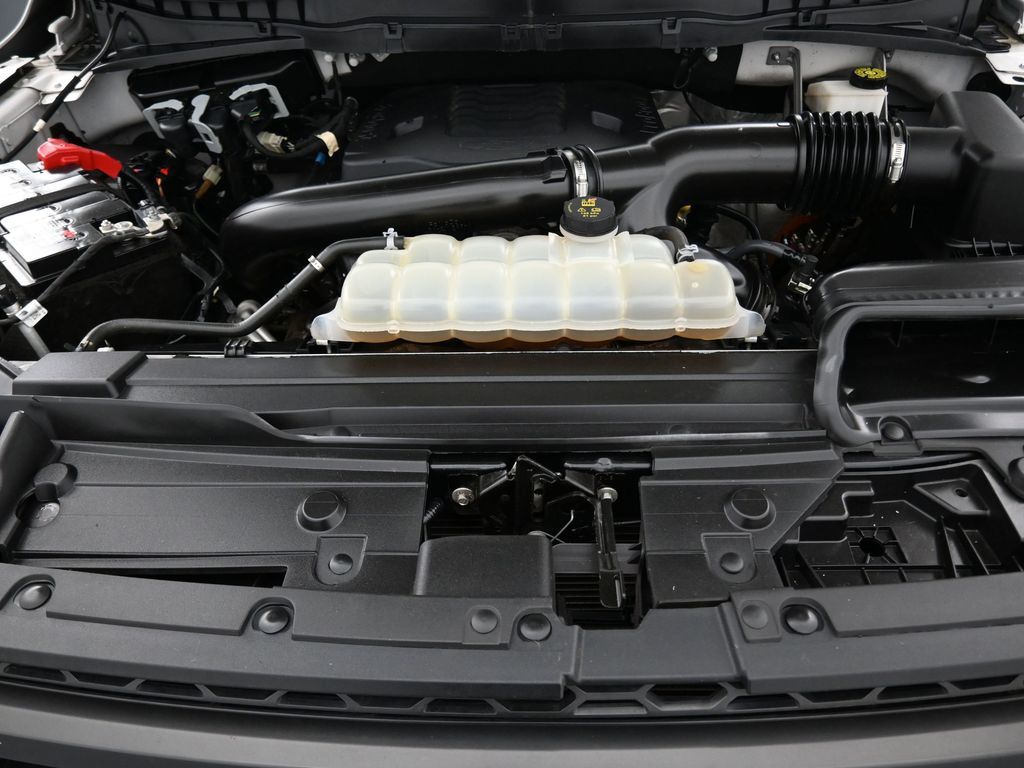 2023 Ford F-150 photo 6