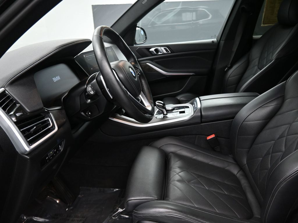 2023 BMW X5 xDrive40i photo 3