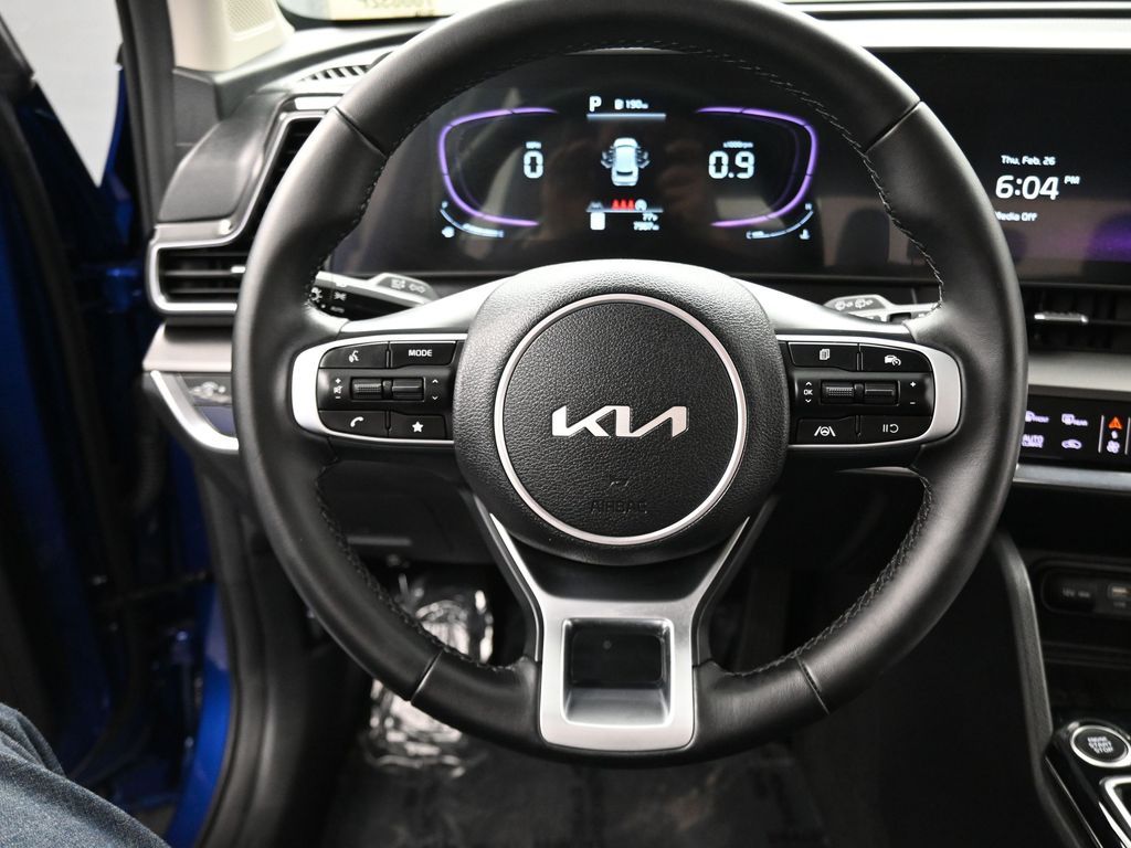 2024 Kia Sportage EX photo 6
