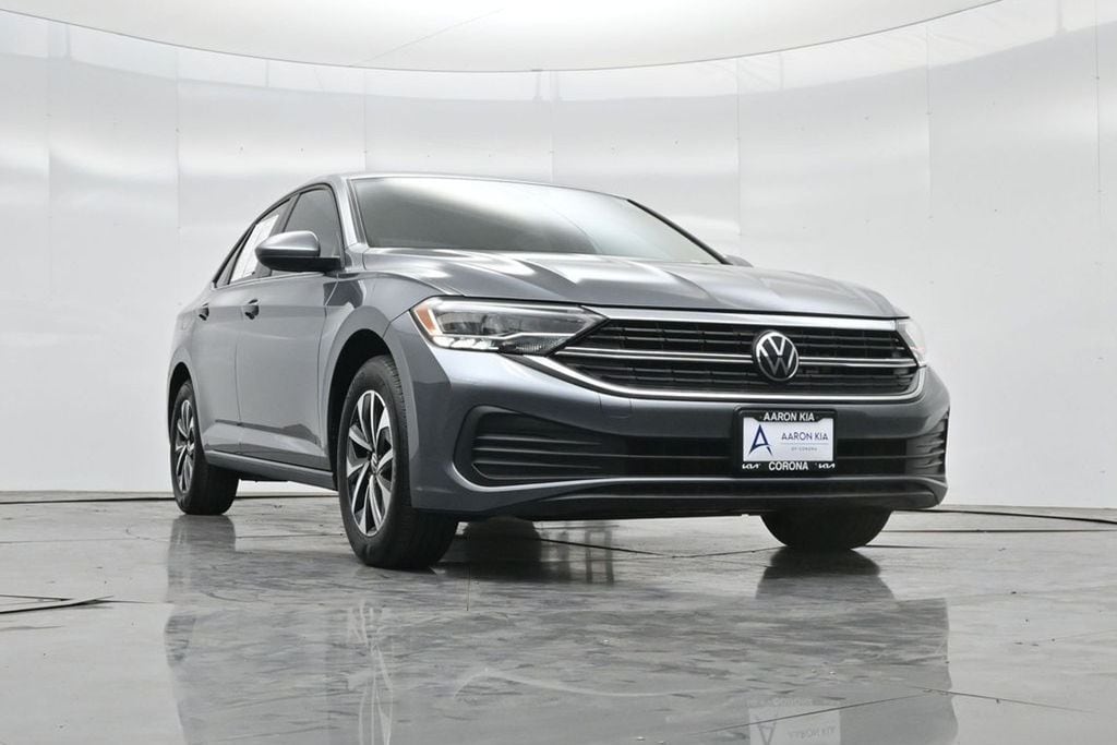 3VW5M7BU6RM094878