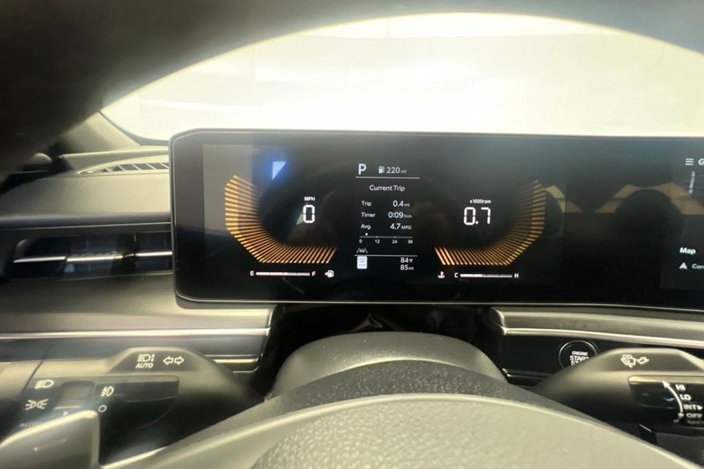 2026 Kia K5 GT - Photo 14