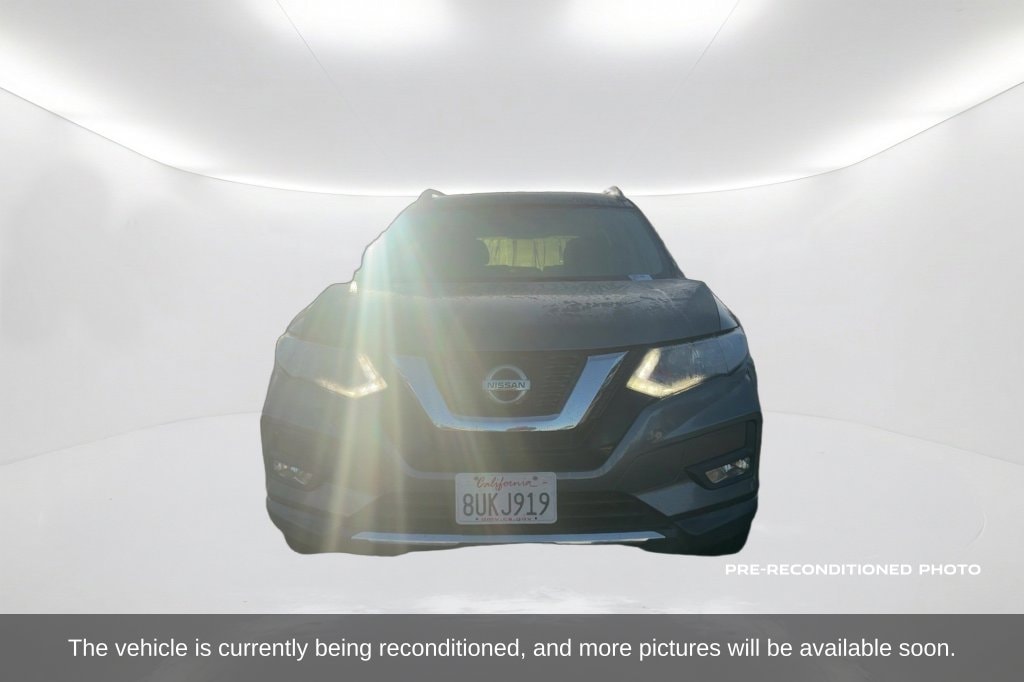 Used 2020 Nissan Rogue SL with VIN 5N1AT2MT0LC713085 for sale in Corona, CA
