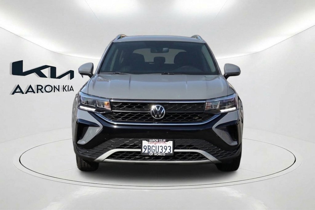 Used 2022 Volkswagen Taos SE with VIN 3VVRX7B26NM061448 for sale in Corona, CA