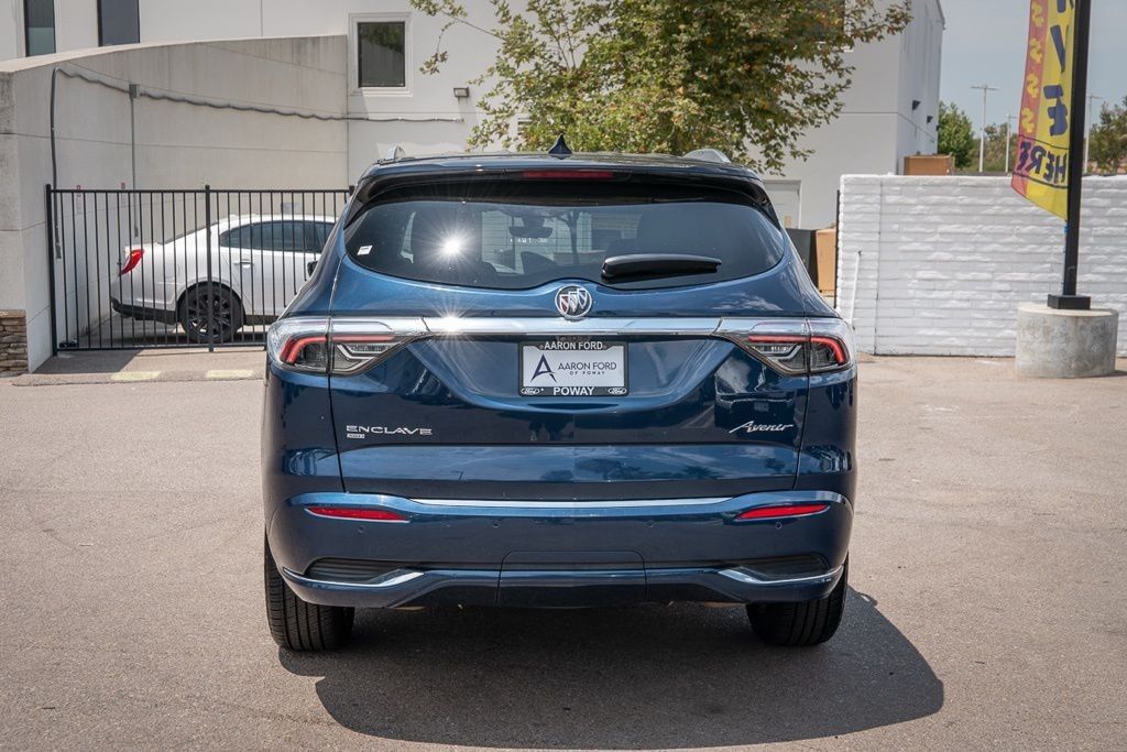 2022 Buick Enclave Avenir photo 4