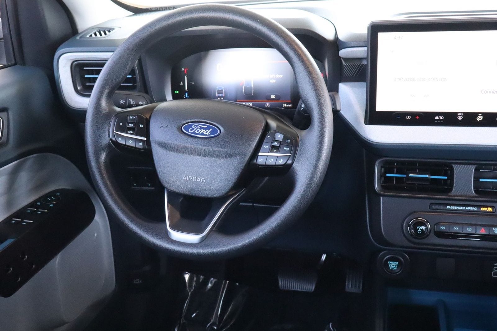 2025 Ford Maverick XLT - Photo 28