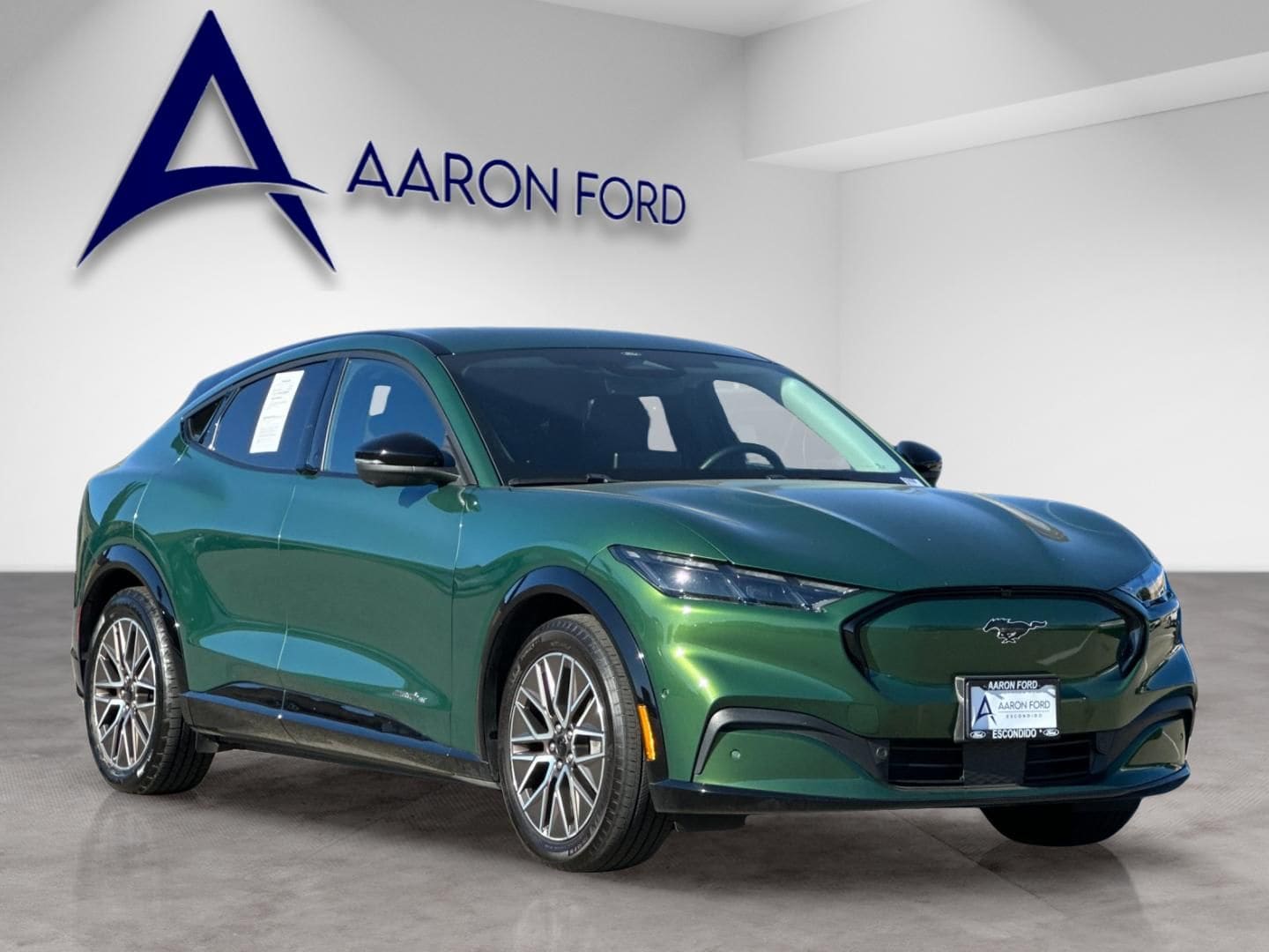 2024 Ford Mustang Mach-E Premium photo 3