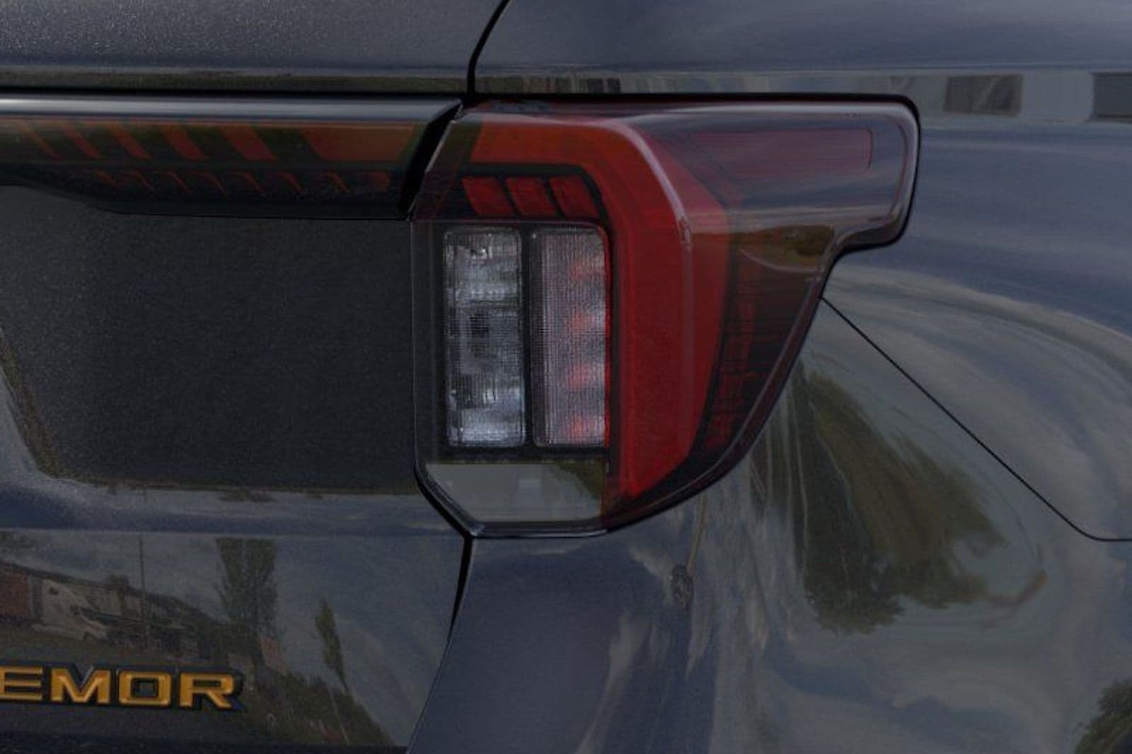 2026 Ford Explorer Tremor - Photo 25