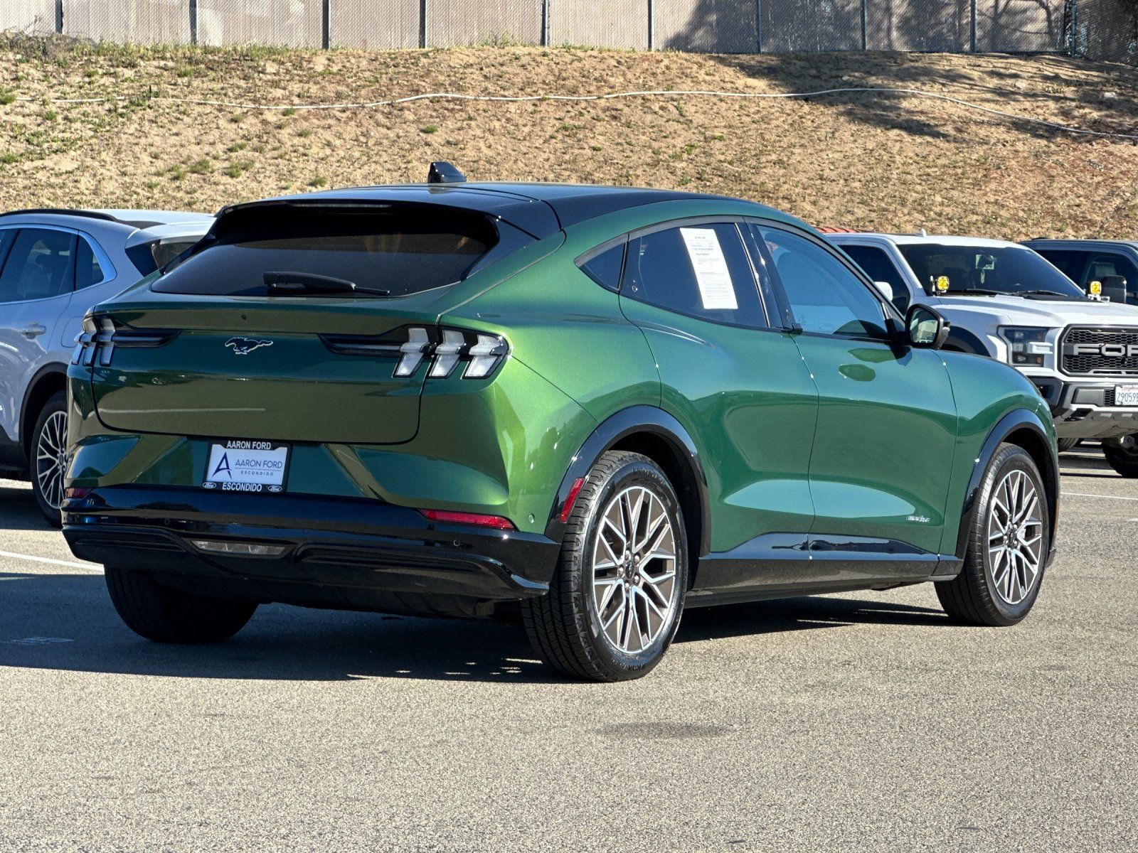 2024 Ford Mustang Mach-E Premium photo 5