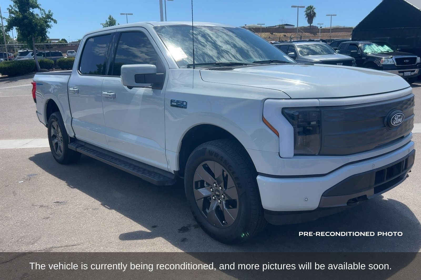 Used 2024 Ford F-150 Lightning Lariat with VIN 1FT6W5L72RWG14962 for sale in Escondido, CA