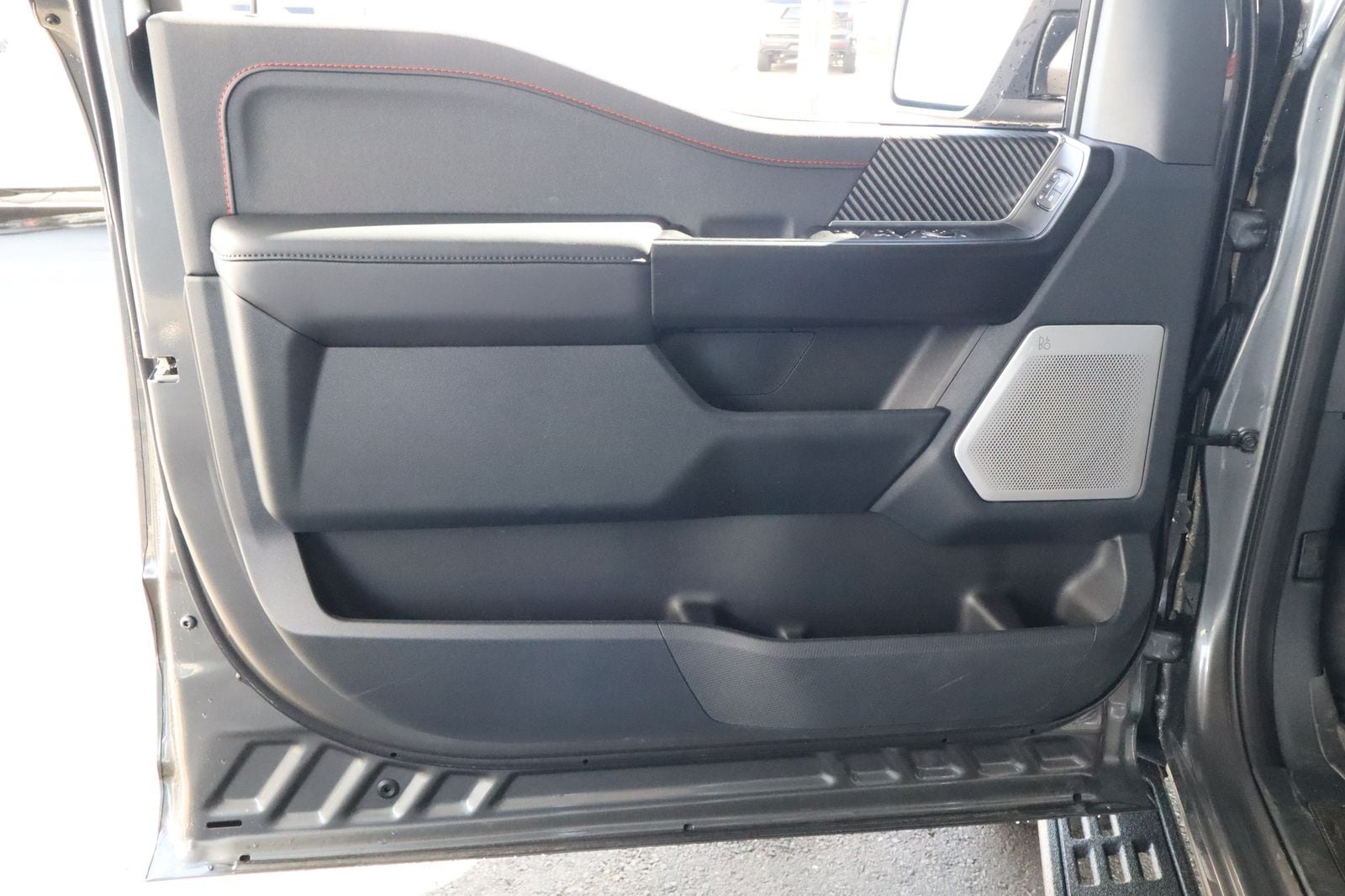 2025 Ford F-150 Raptor - Photo 19
