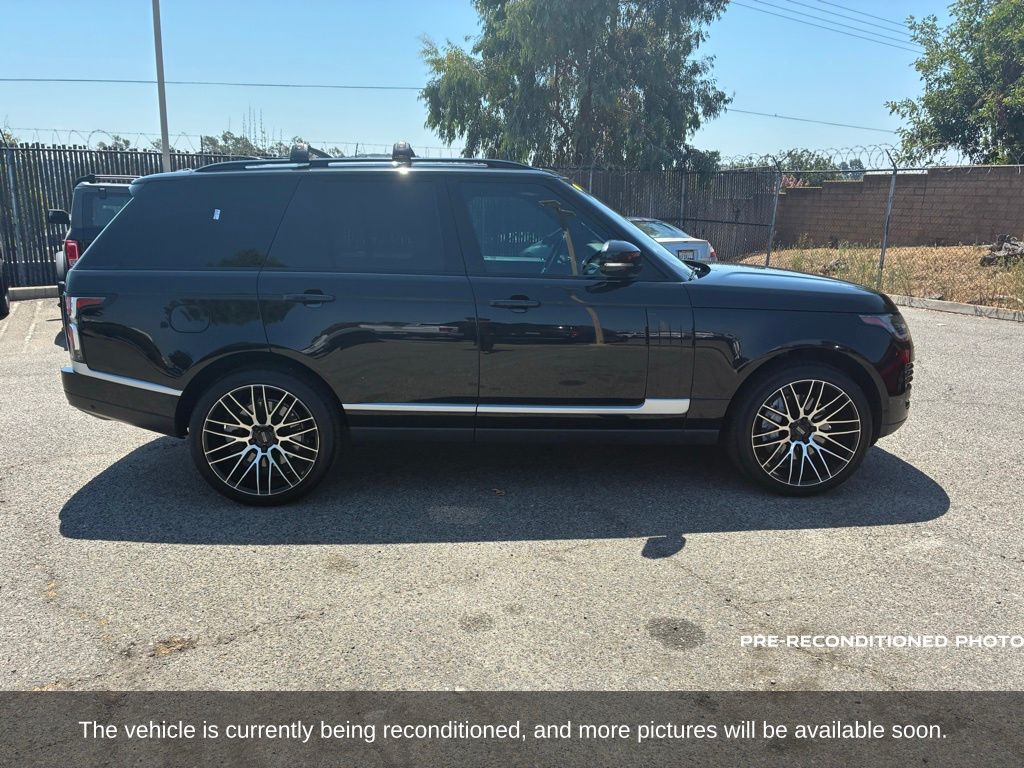 2020 Land Rover Range Rover HSE photo 3