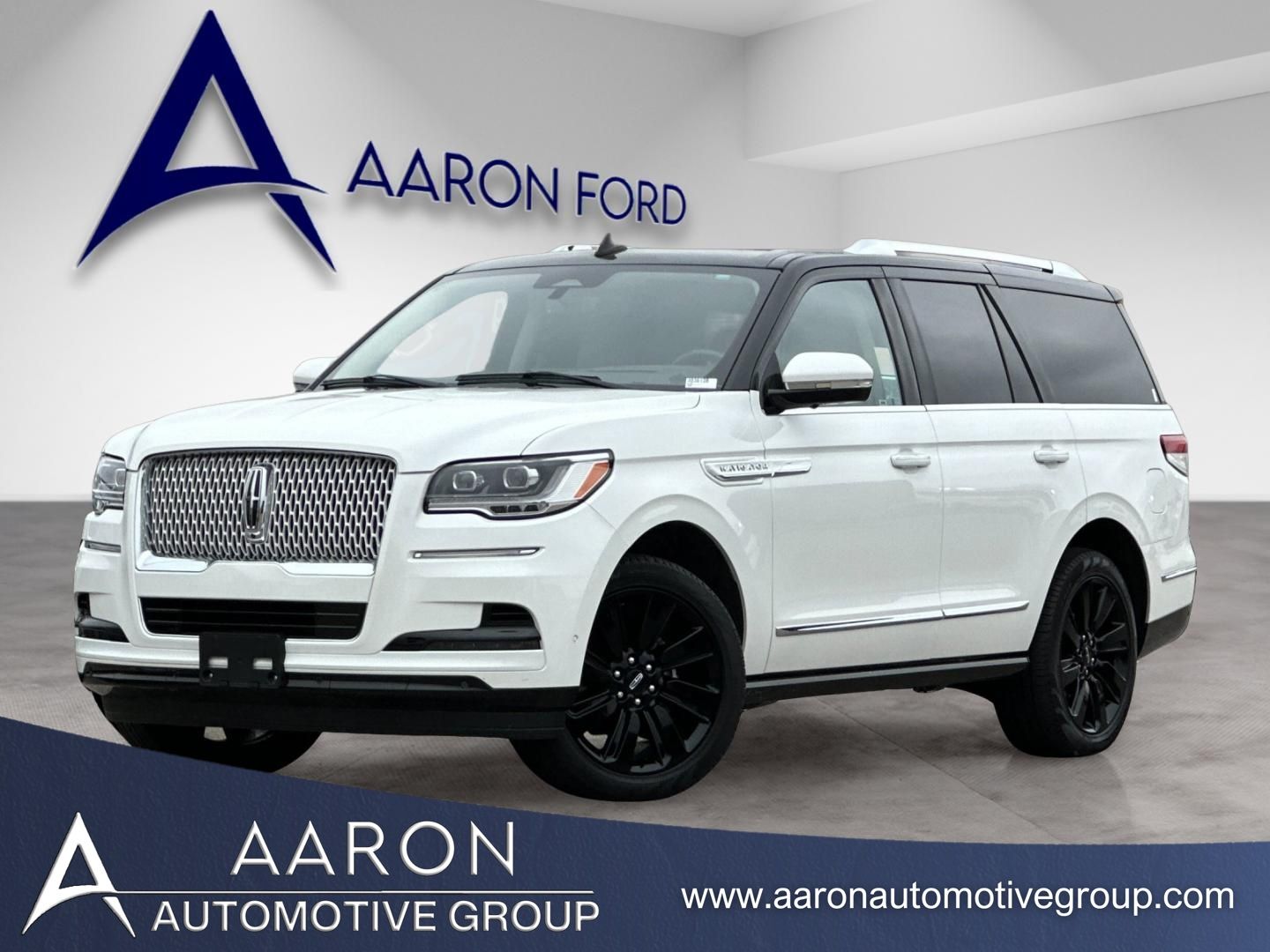 2024 Lincoln Navigator Reserve 4WD's photo