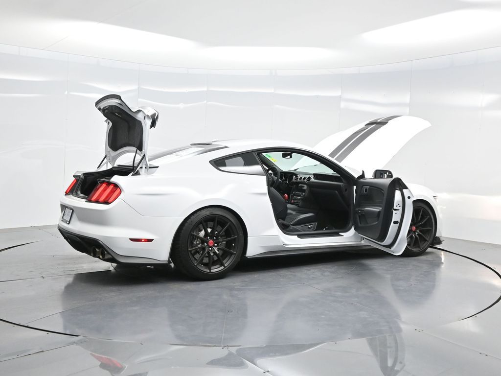 2016 Ford Mustang Shelby GT350 photo 4
