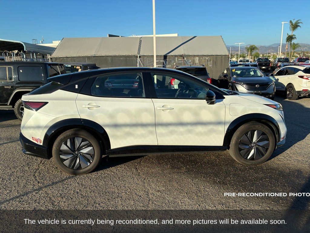 2023 Nissan ARIYA Platinum e-4ORCE photo 4