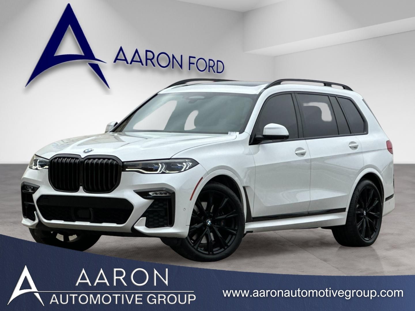 2021 BMW X7 M50i's photo