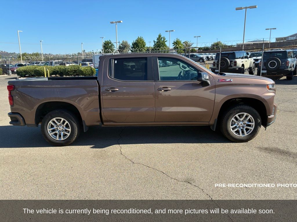 2019 Chevrolet Silverado 1500 RST photo 4