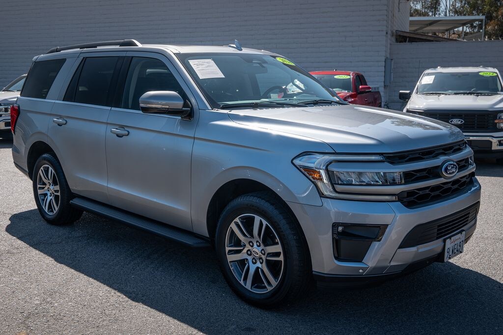 Used 2024 Ford Expedition XLT SUV