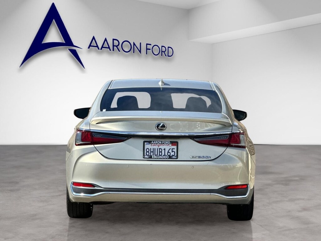 Used 2019 Lexus ES 300h Luxury Sedan