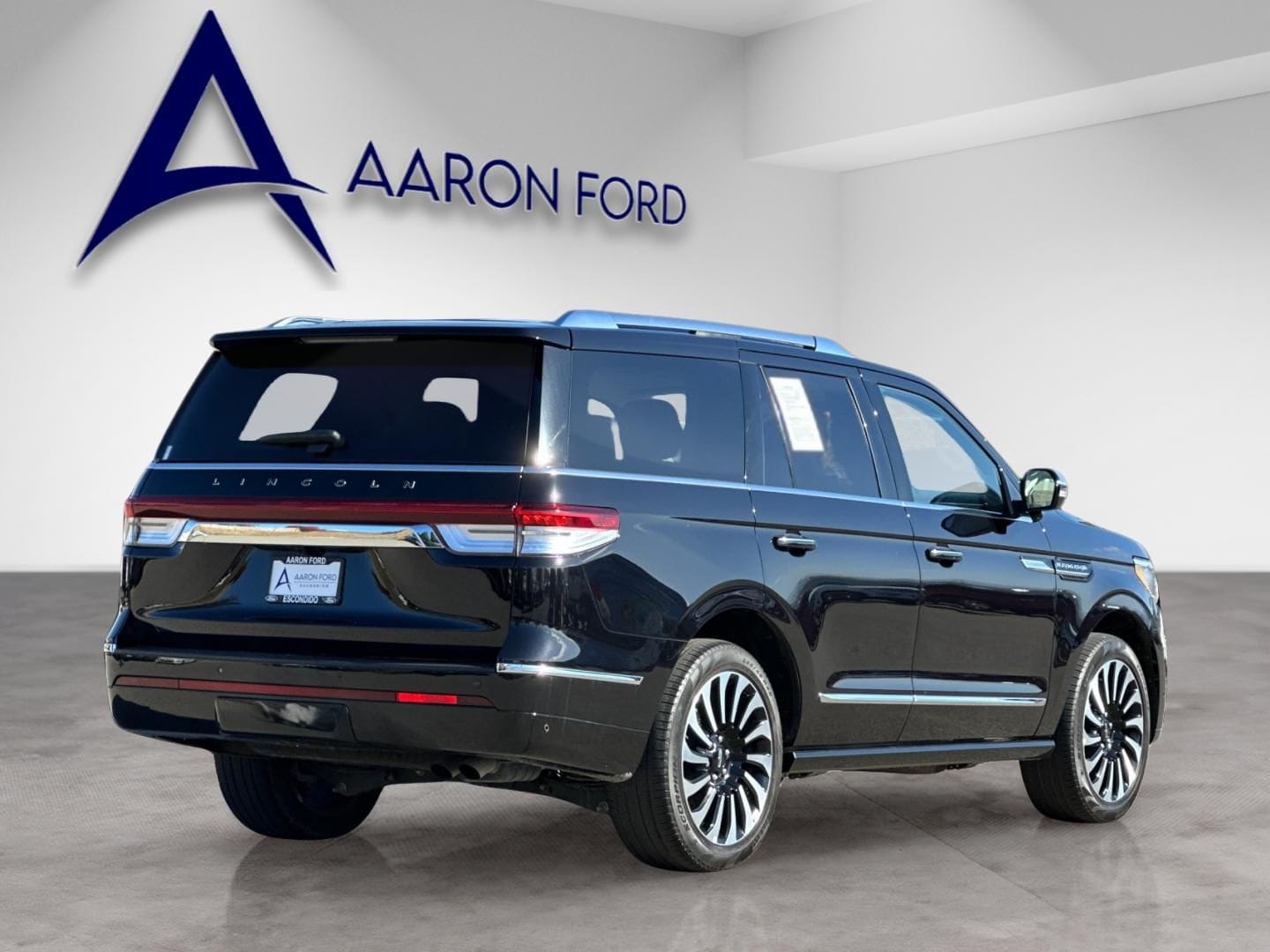 2023 Lincoln Navigator Black Label photo 5