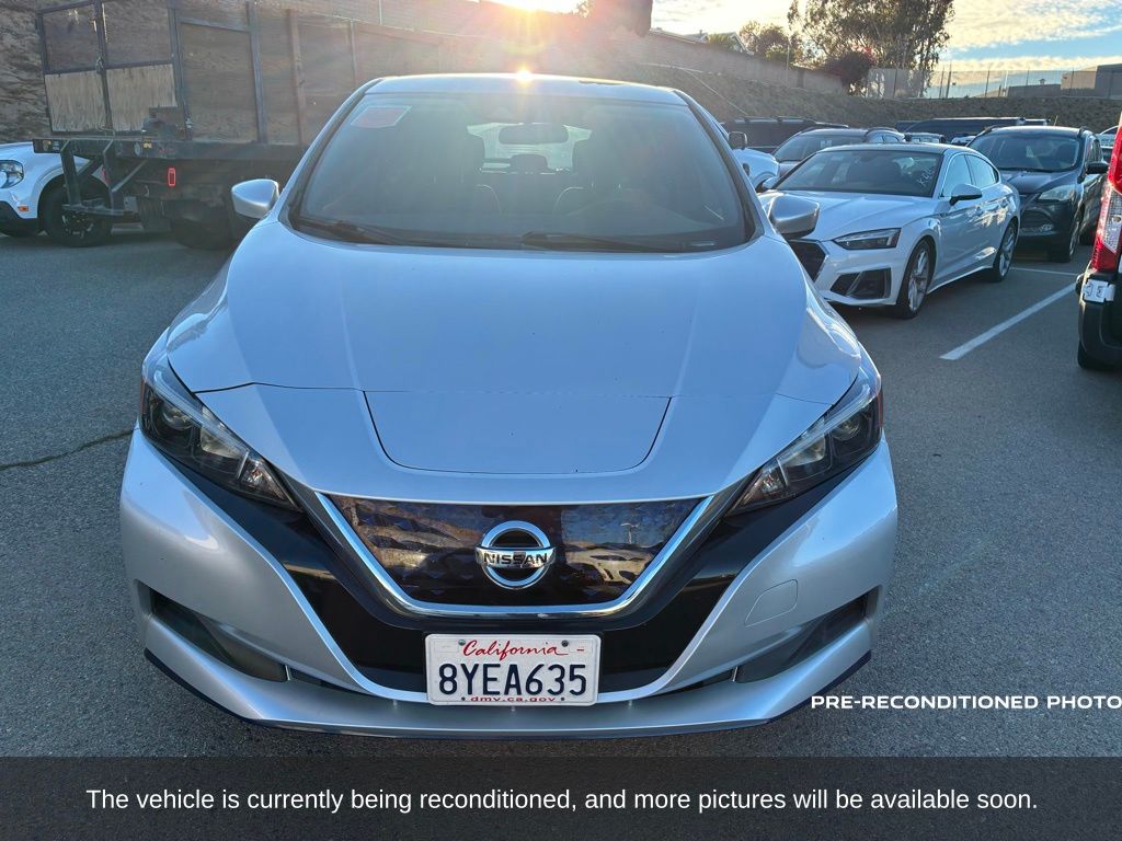 2022 Nissan Leaf Plus photo 2