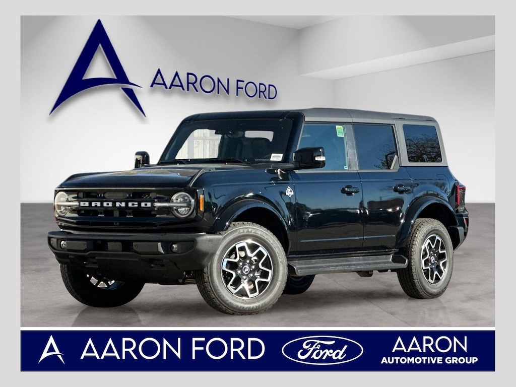 New 2025 Ford Bronco Outer Banks SUV