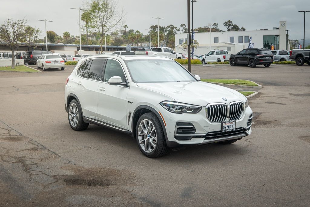 2022 Bmw X5 xDrive45e photo 3