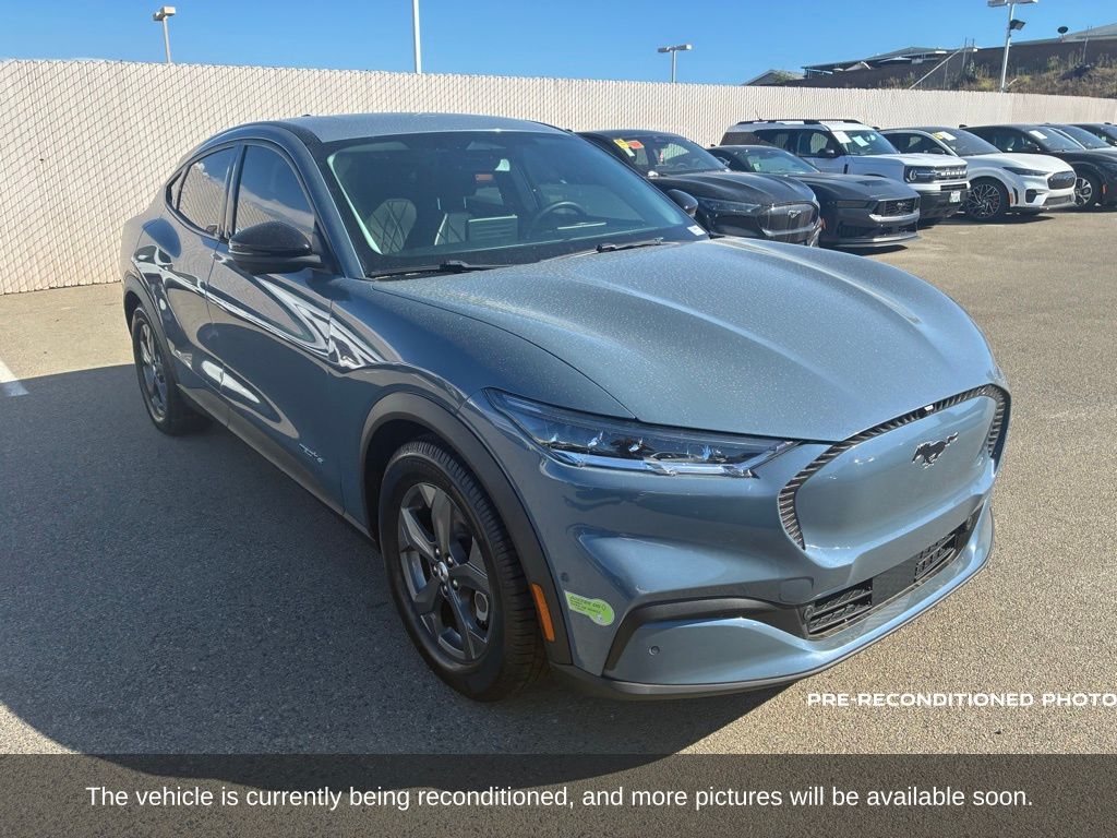 2023 Ford Mustang Mach-E Select photo 3