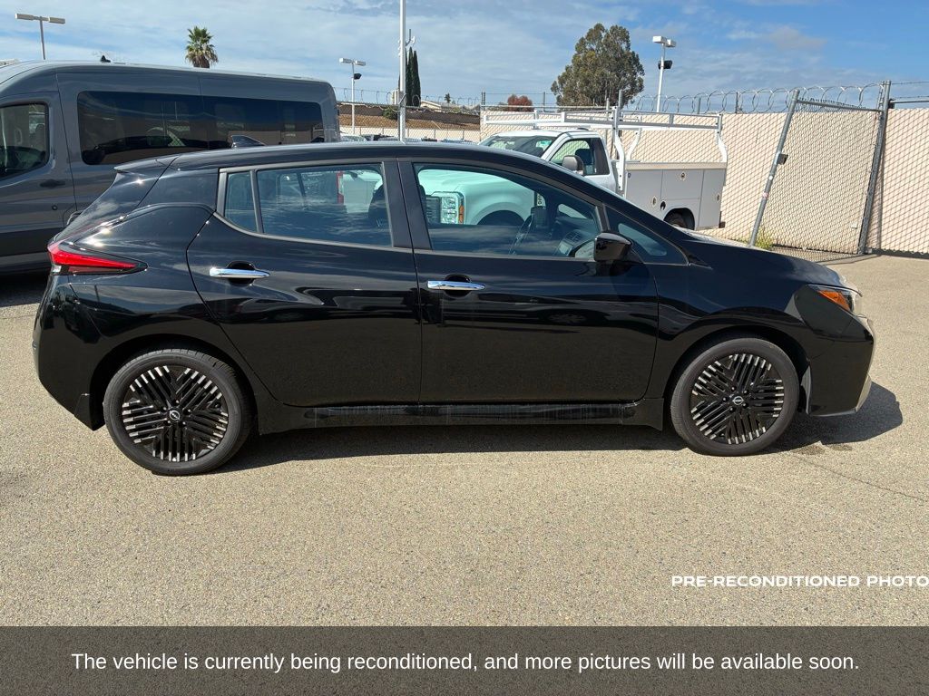 2024 Nissan Leaf SV Plus photo 4