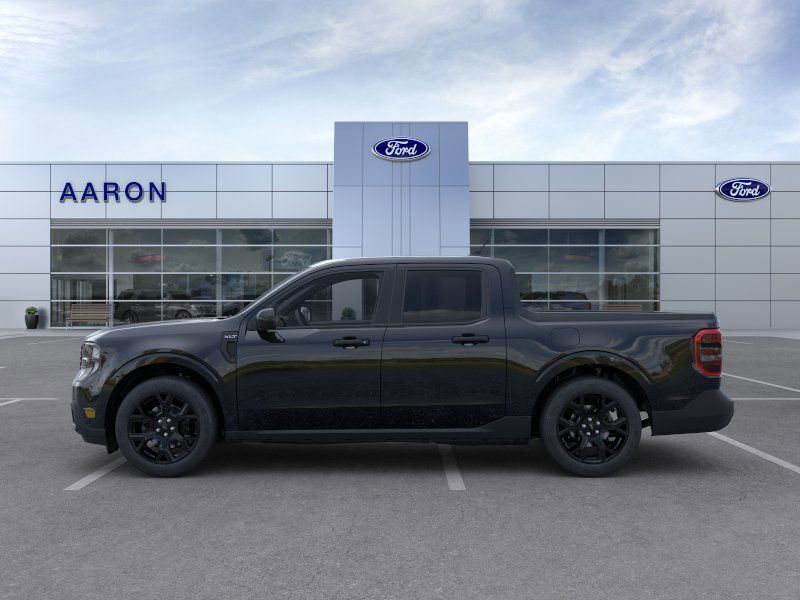 2025 Ford Maverick XLT photo 2