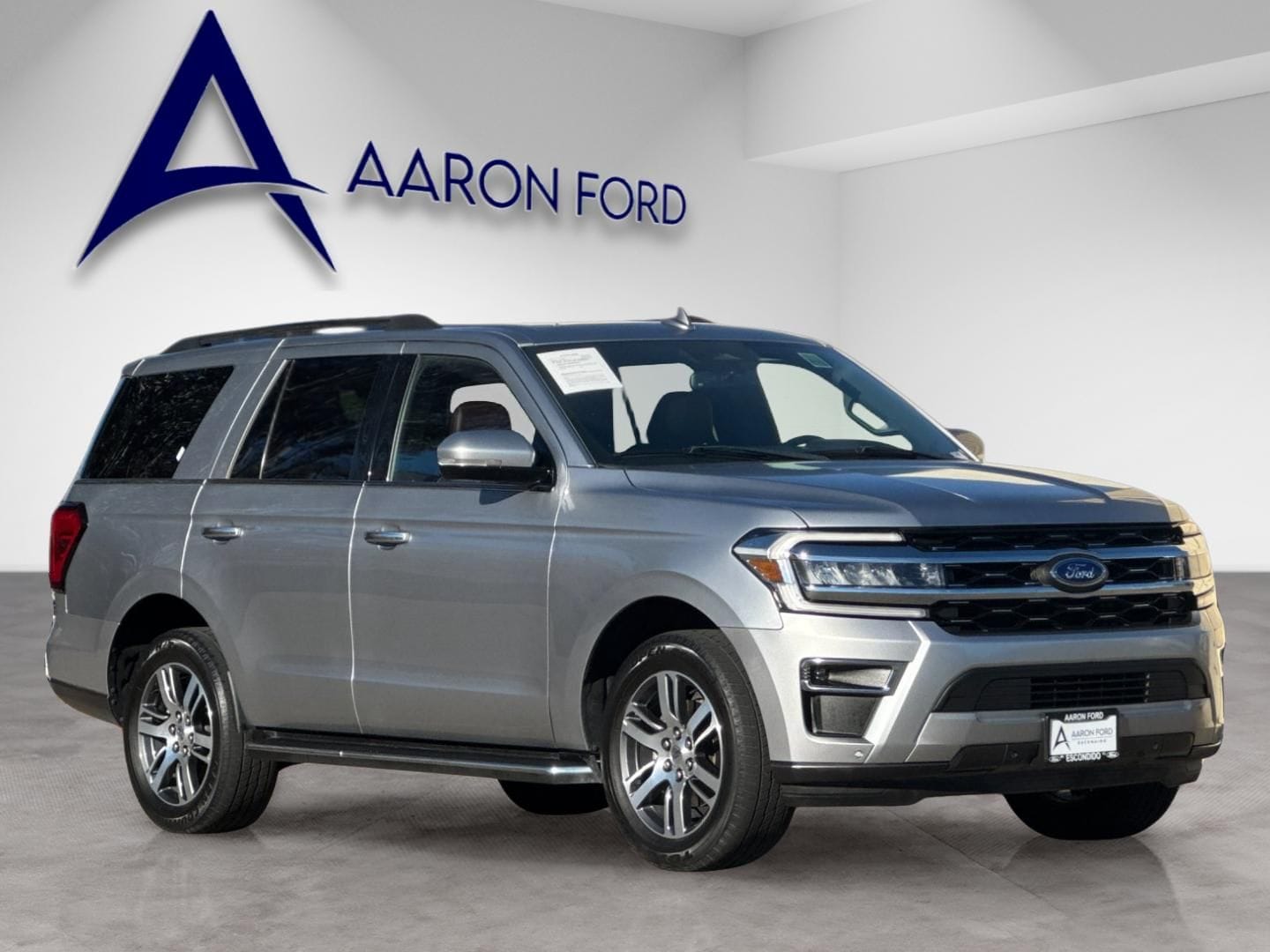 2023 Ford Expedition Limited photo 3