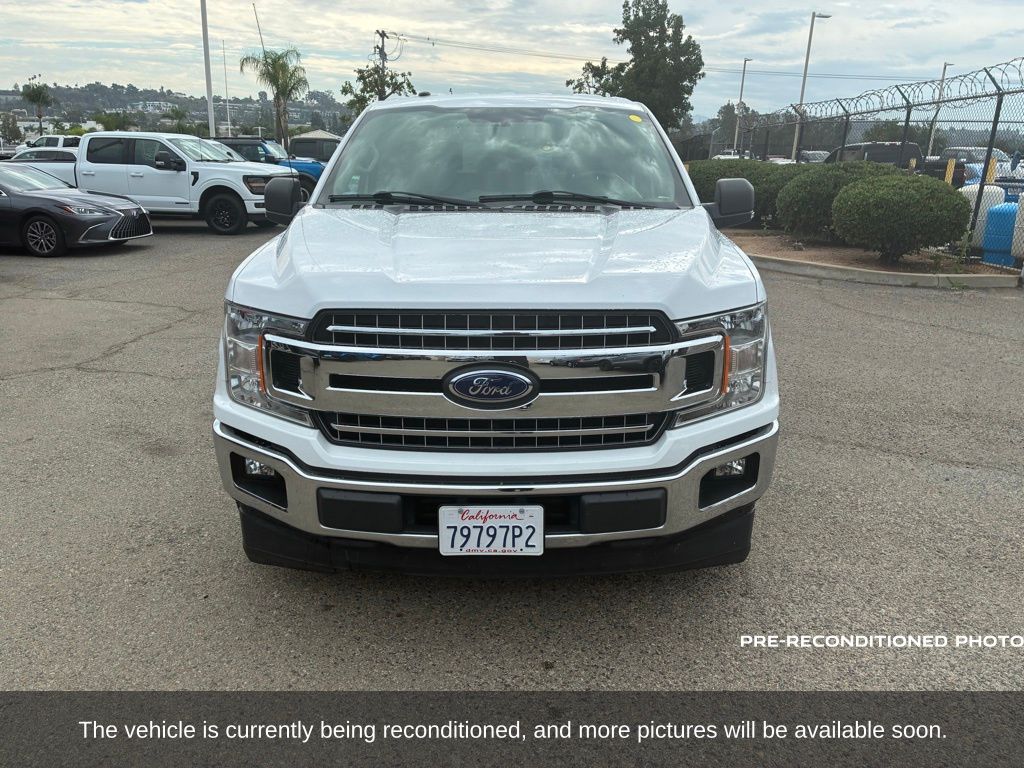 2018 Ford F-150 XLT photo 2