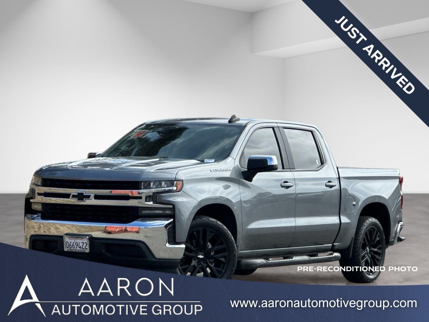 2020 Chevrolet Silverado 1500 LT Crew Cab Short Box's photo