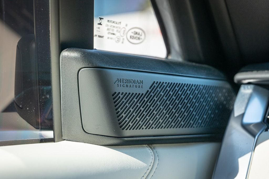 2025 Land Rover Range Rover Autobiography - Photo 38