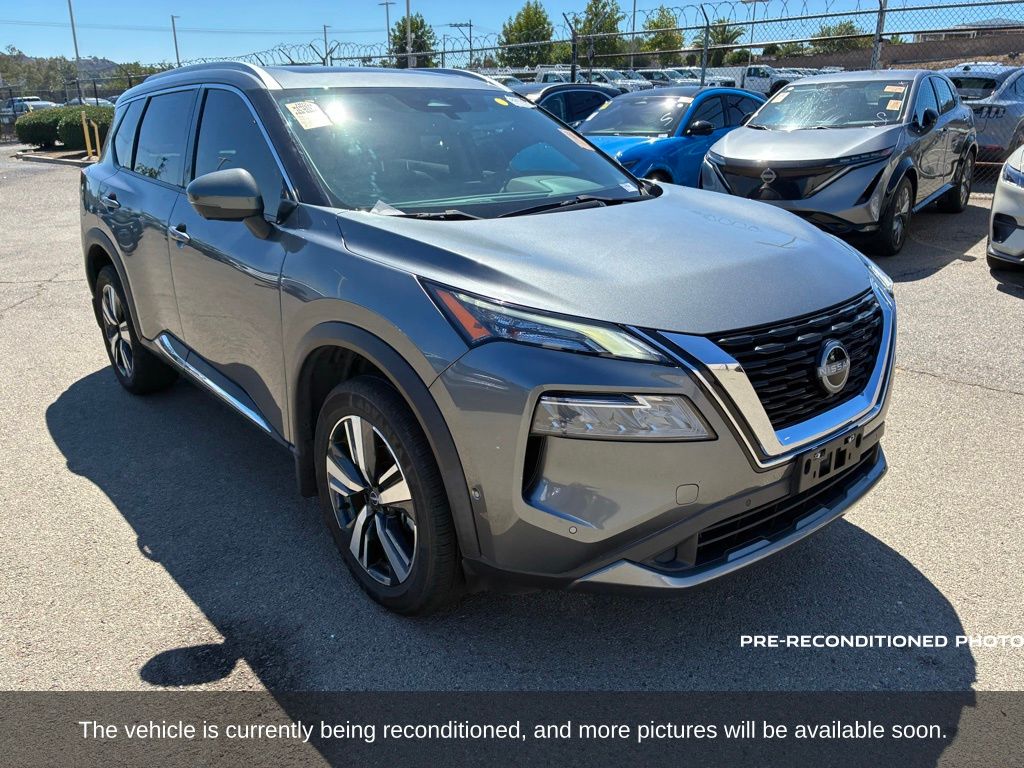 2023 Nissan Rogue SL photo 3