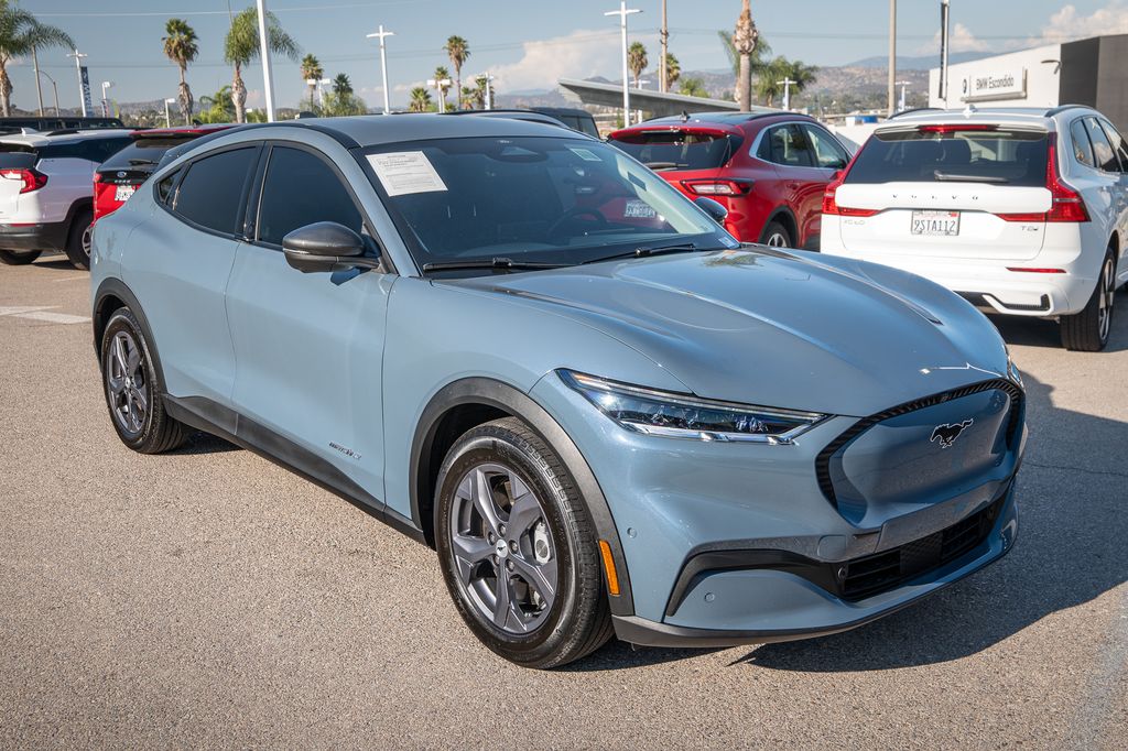 2023 Ford Mustang Mach-E Select photo 2