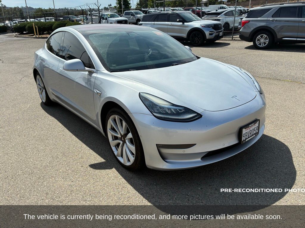 2018 Tesla Model 3 Long Range photo 3