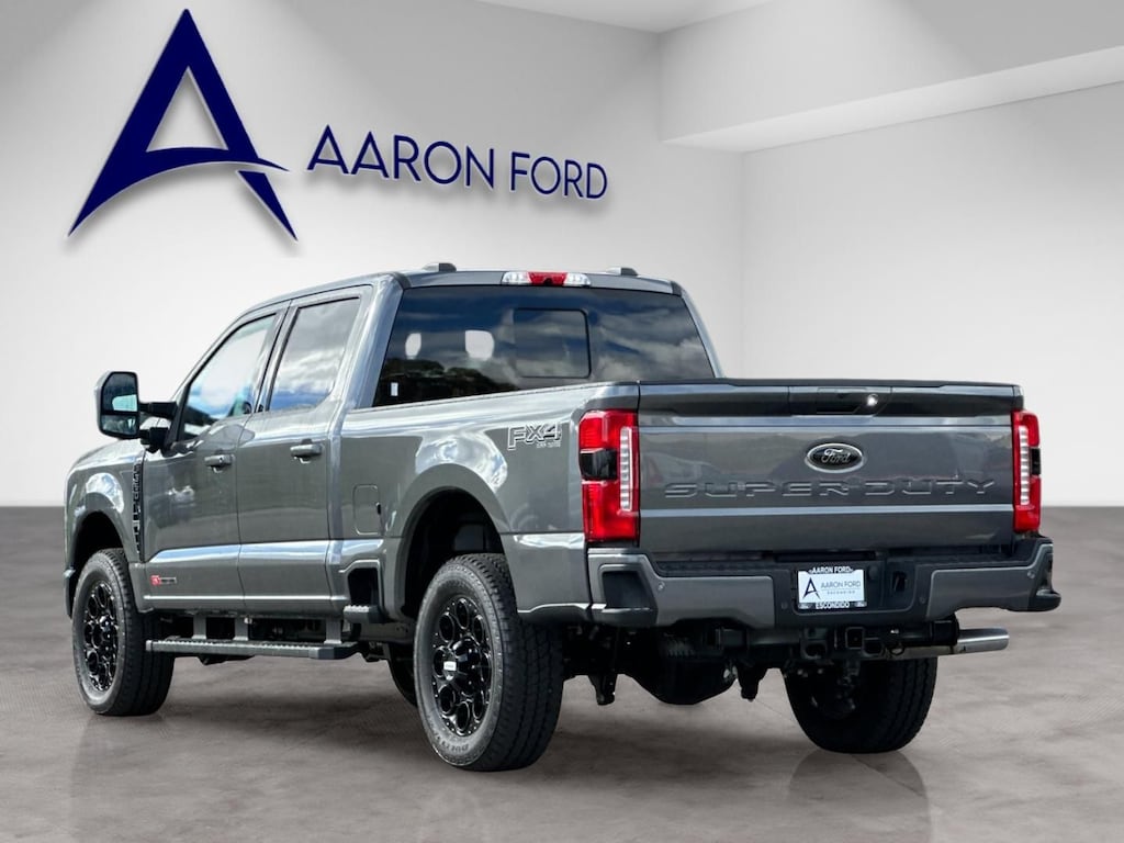New 2026 Ford F-350SD Lariat Truck