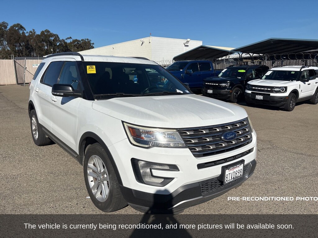 Used 2017 Ford Explorer XLT SUV
