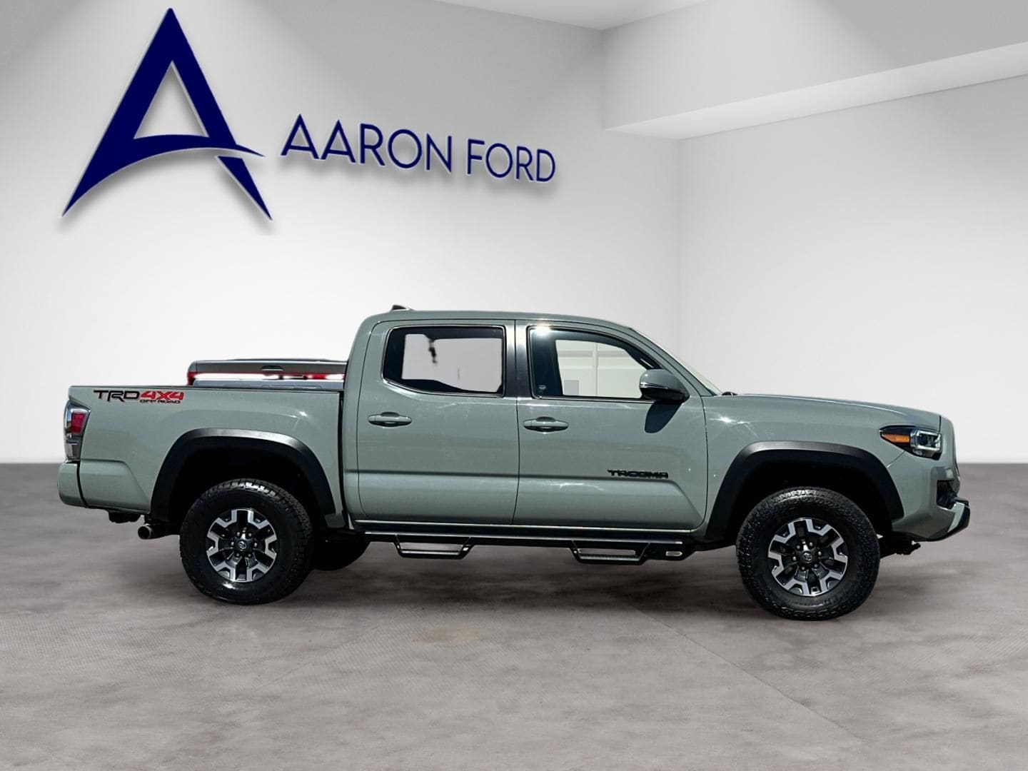 2022 Toyota Tacoma TRD Off-Road photo 6