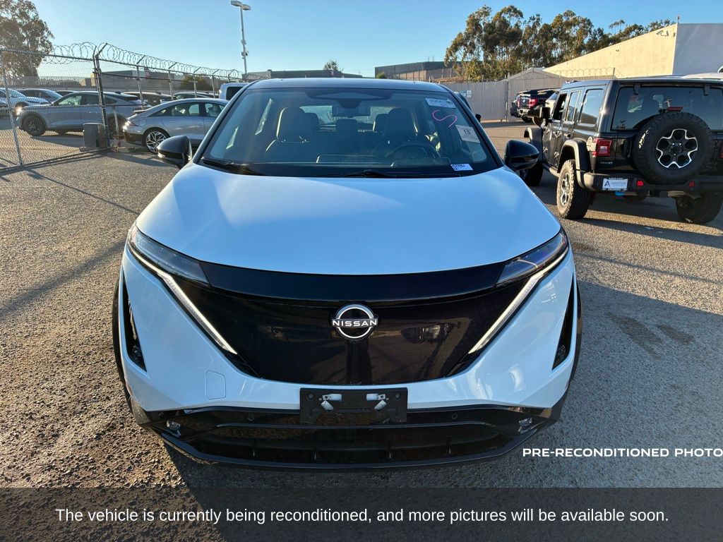 2023 Nissan ARIYA Platinum e-4ORCE photo 2
