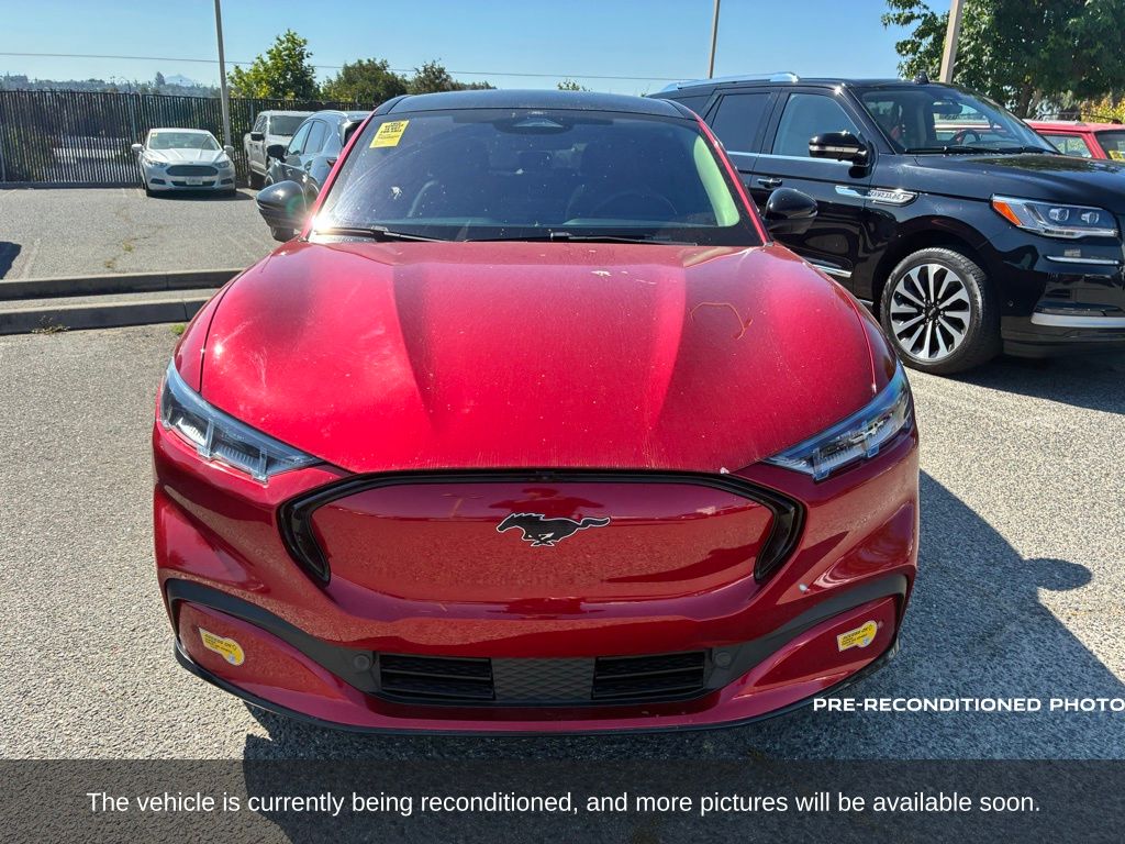 2022 Ford Mustang Mach-E Premium photo 2