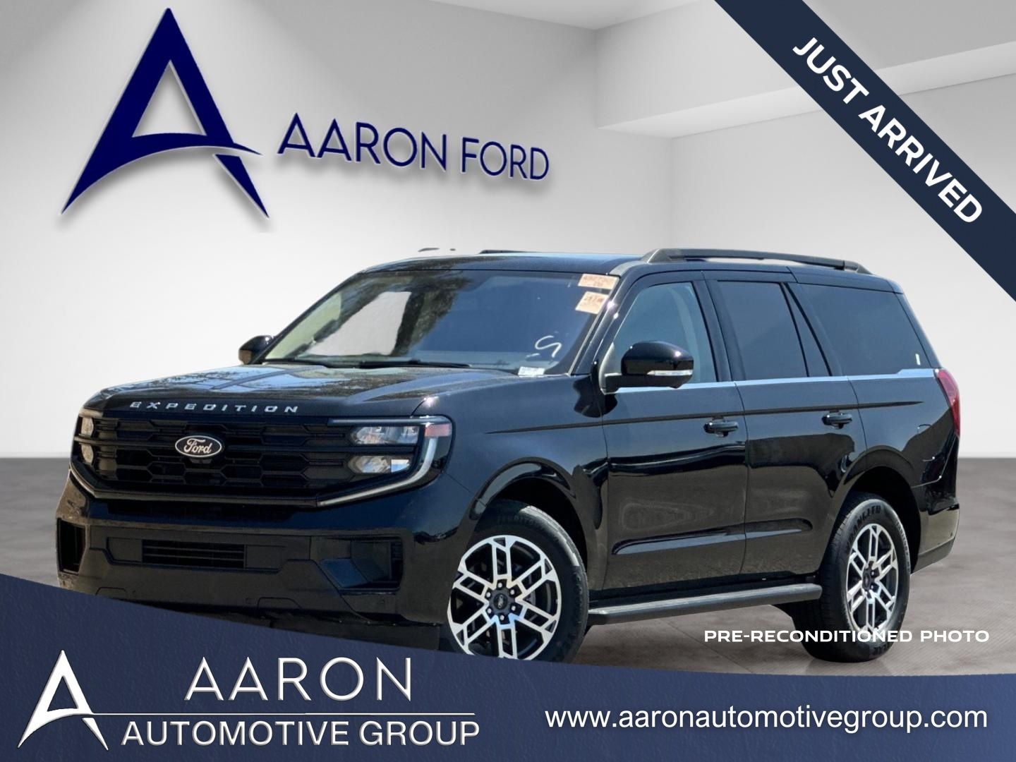 2025 Ford Expedition Active's photo