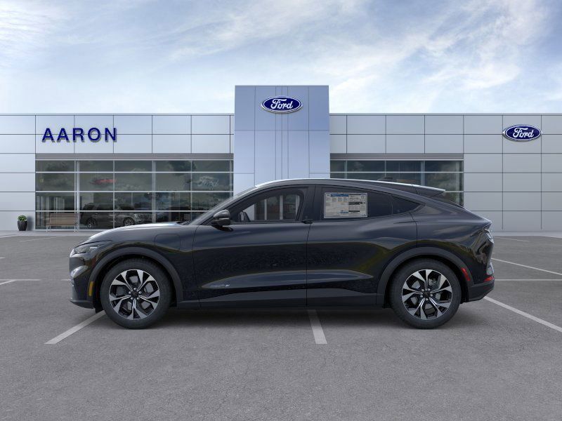 2025 Ford Mustang Mach-E Select photo 3
